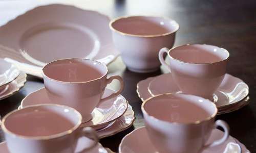 Pretty Pink vintage part tea set
