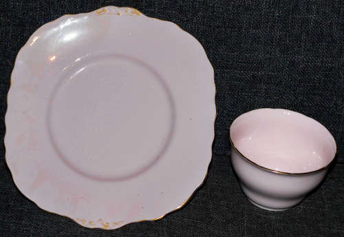 Pretty Pink vintage part tea set