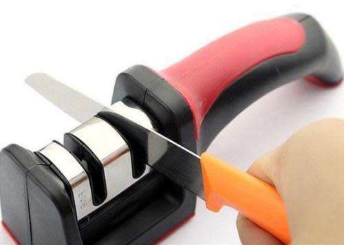 Aparat pentru ascutit cutite Iangruei