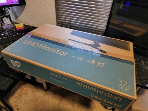 Samsung 32" 4k uhd 3840x2160