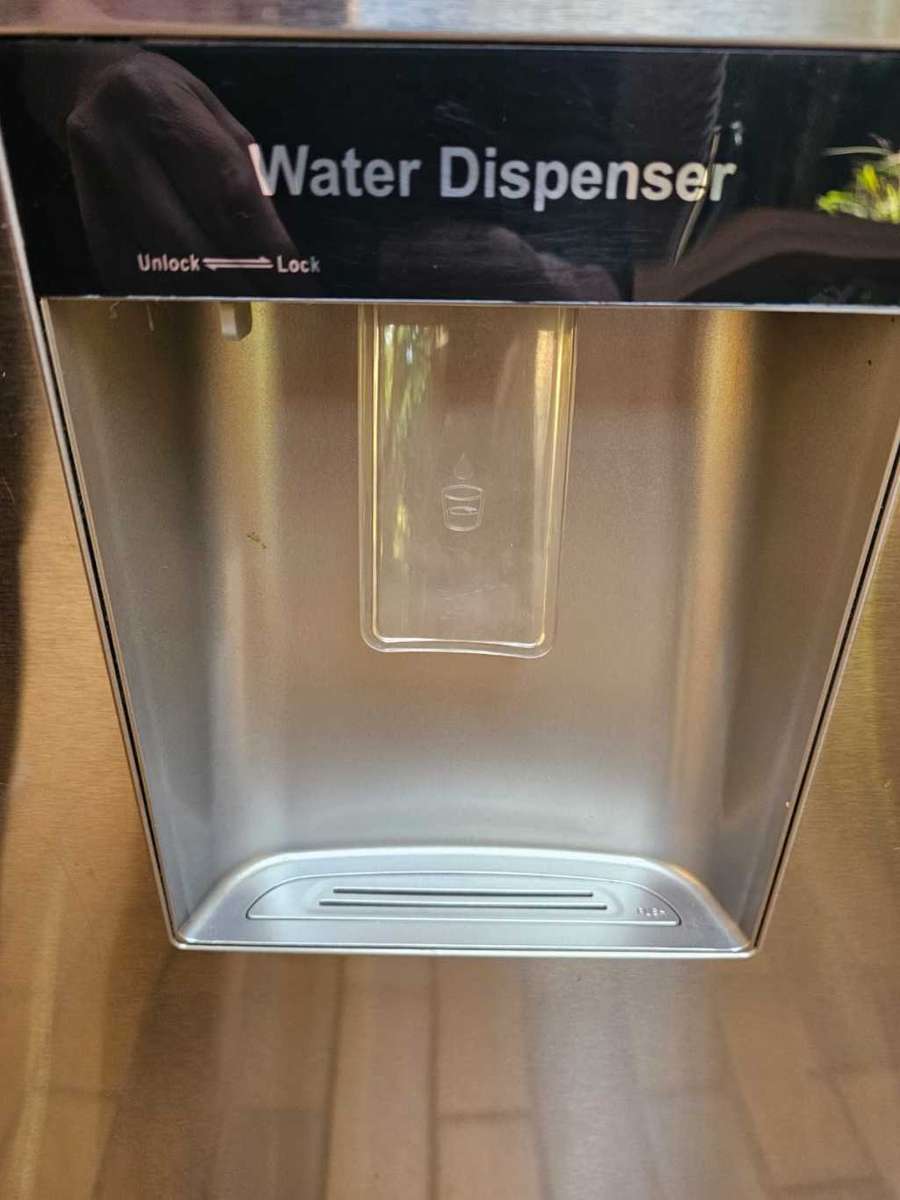 Hisense Fridge Large