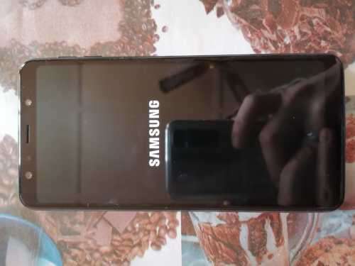 Samsung Galaxy A7 smartphone