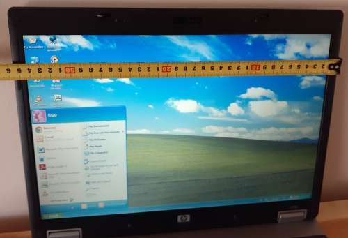 HP Laptop Intel(R) Core(TM)2 Duo CPU with Bag, Charger and Docking Station