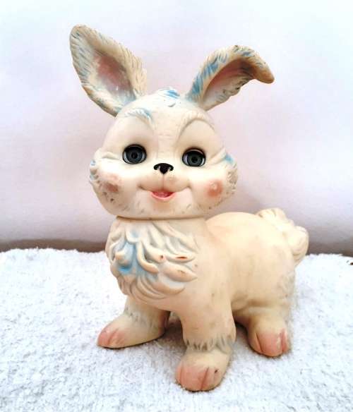 Collector`s Vintage 1961 Sleepy Eye Bunny by Edward Mobley Co.