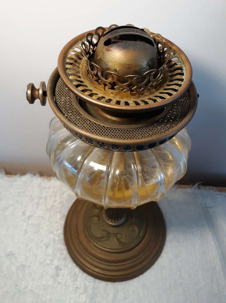 Antique Brass/Glass Oil Lamp Duplex (double wick)