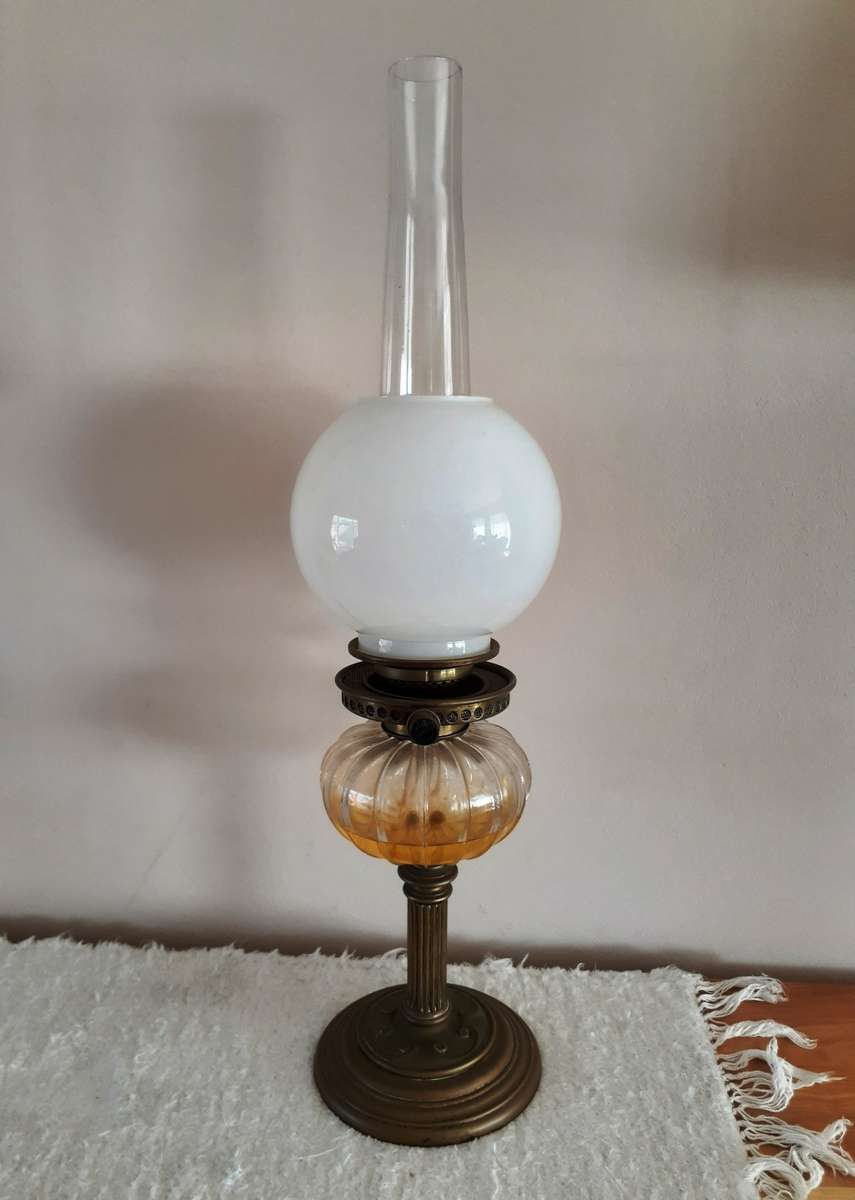 Antique Brass/Glass Oil Lamp Duplex (double wick)