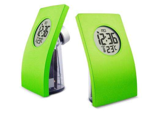 WATER POWERED COLOUR CLOCK