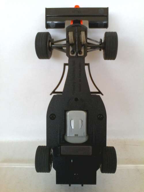 Scalextric C2260 McLaren Mercedes MP4/10 F1 Mika Type 1