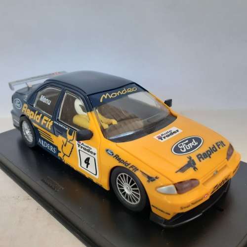 Scalextric C2172 Ford Mondeo Rapid Fit Boxed
