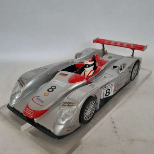 YEAR END STOCK CLEARANCE SALE! SCX Audi R8 Le Mans 2000