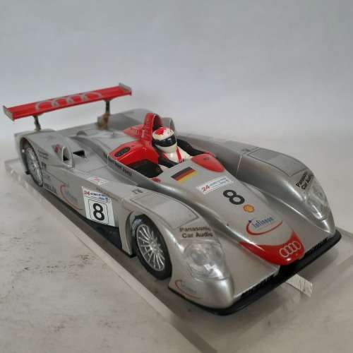 YEAR END STOCK CLEARANCE SALE! SCX Audi R8 Le Mans 2000
