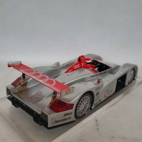 YEAR END STOCK CLEARANCE SALE! SCX Audi R8 Le Mans 2000