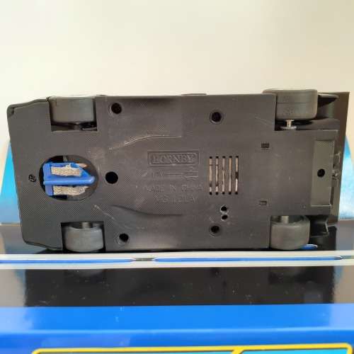 Scalextric C2367 MG Lola Le Mans 2002 Boxed