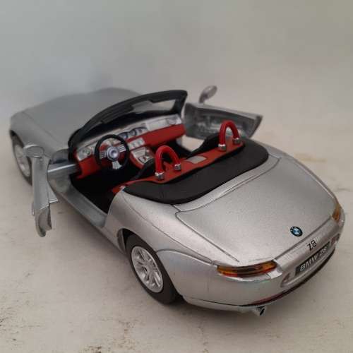 NewRay BMW Z8 Die Cast Model 1/32nd Scale