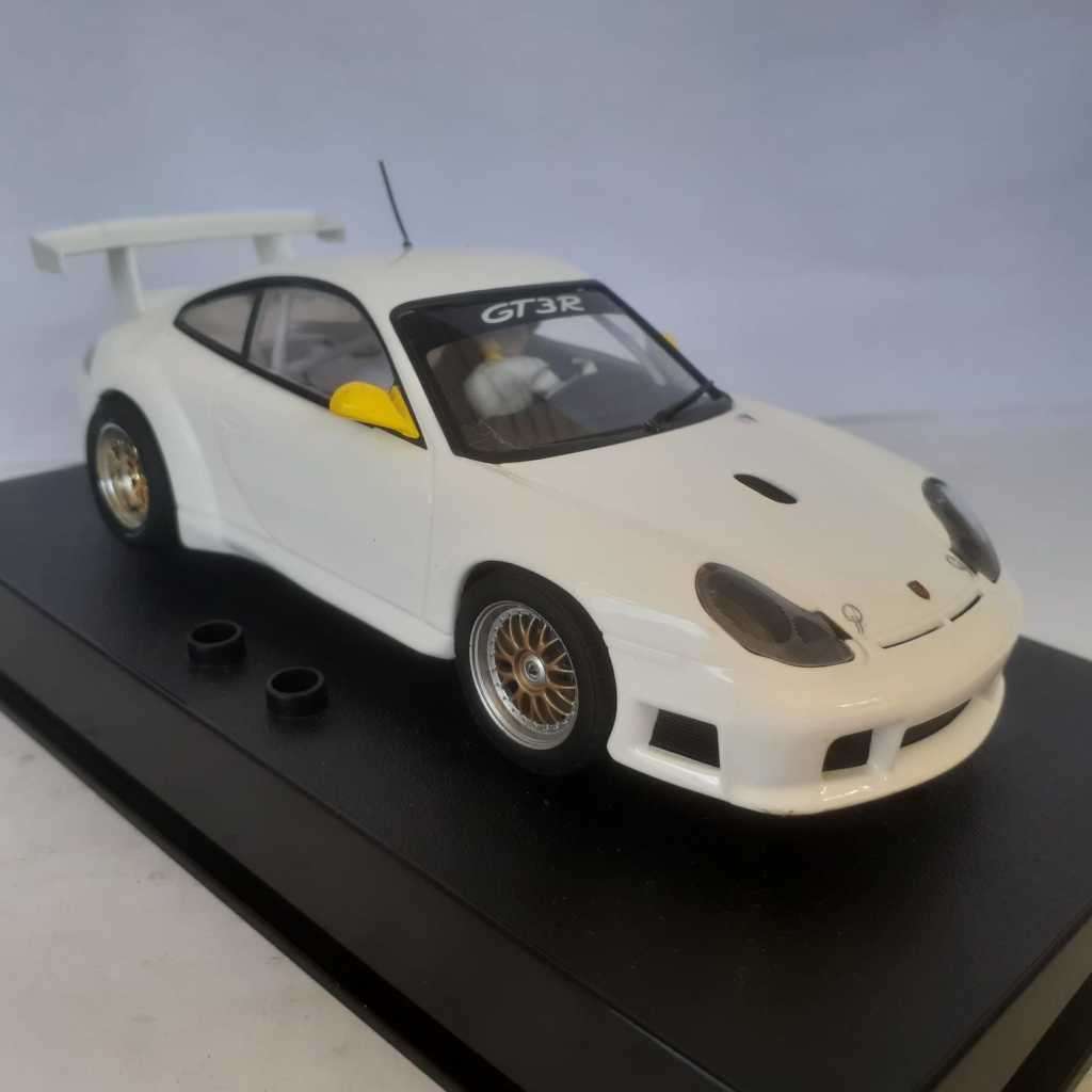 Auto Art 13076 Porsche 911 GT3R Boxed