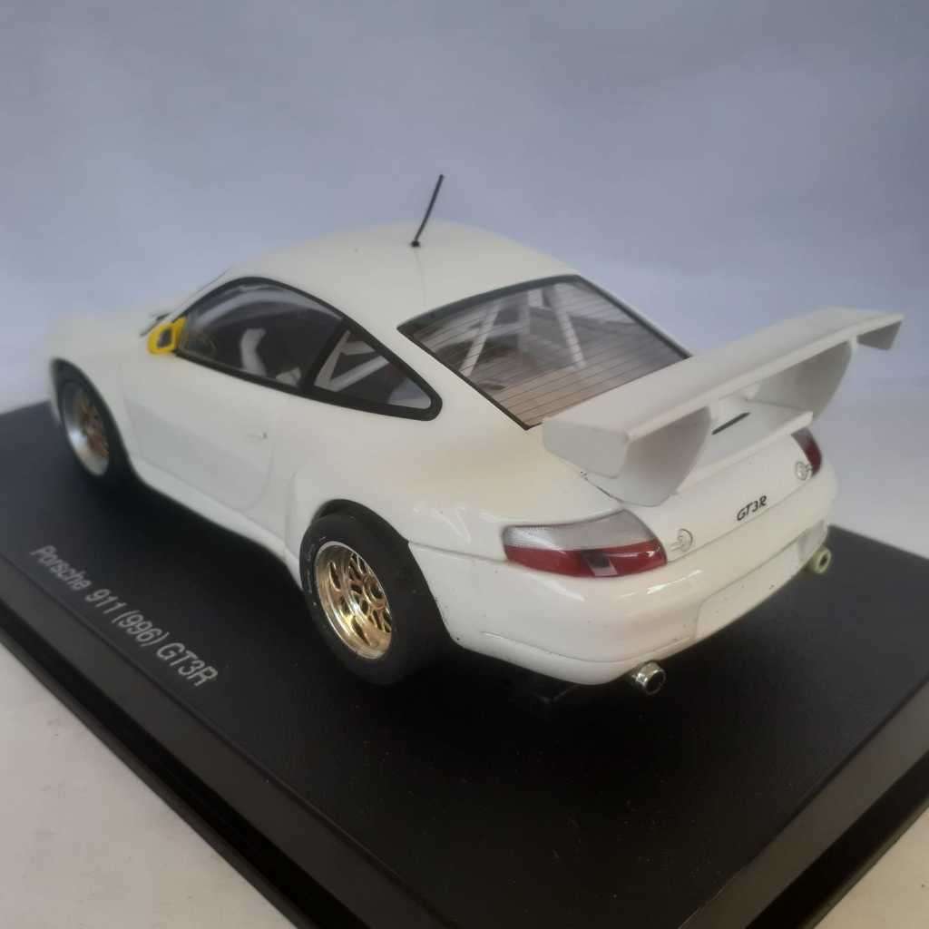 Auto Art 13076 Porsche 911 GT3R Boxed