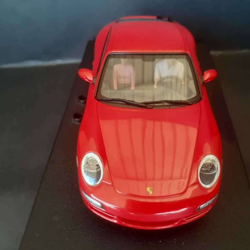 Auto Art Porsche 911 Carrera S Boxed