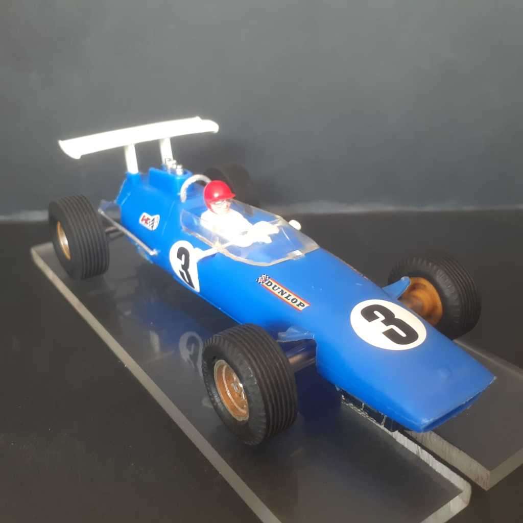 Scalextric C24 Team Car McLaren M4A