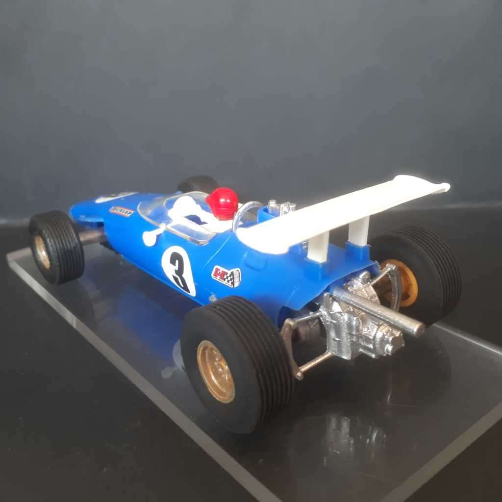 Scalextric C24 Team Car McLaren M4A