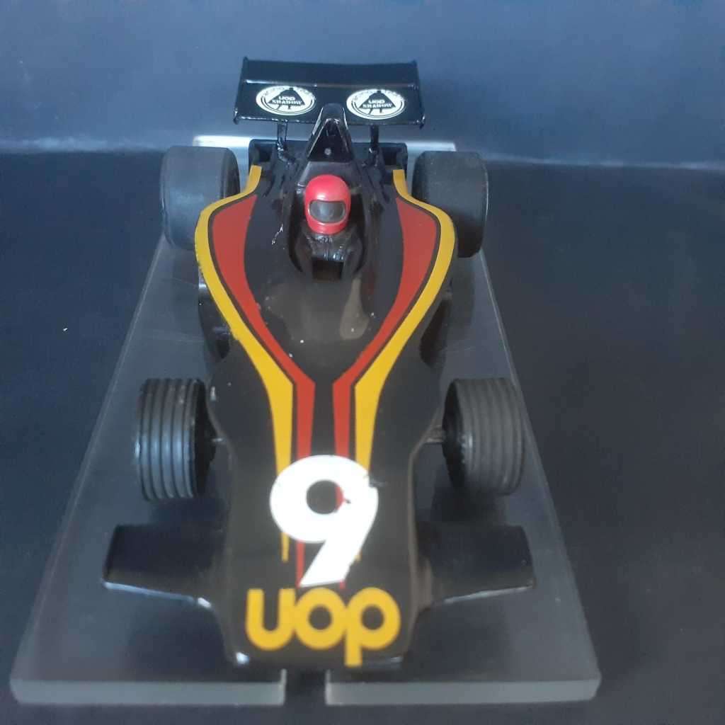 YEAR END STOCK CLEARANCE SALE - Scalextric C105 UOP Shadow Formula 1