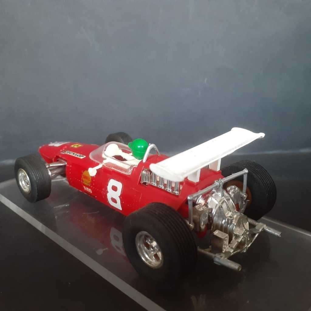 Scalextric C9 Ferrari V8 F1