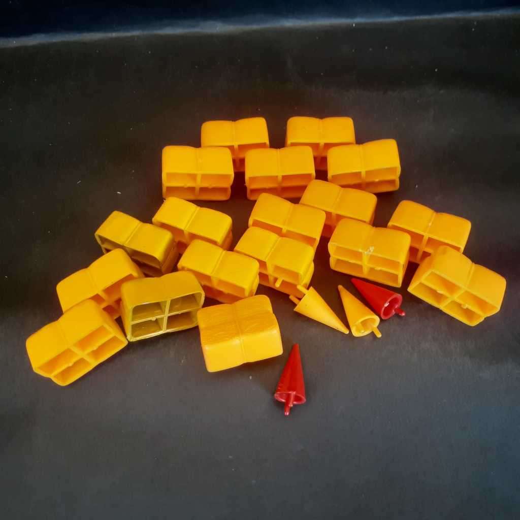 Scalextric Straw Bales and Marker Cones.