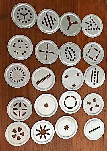 Vintage,Never used. Marcato Ampia Biscuits Maker Cookie Press 20 Discs 4 Tips Excellent Condition.