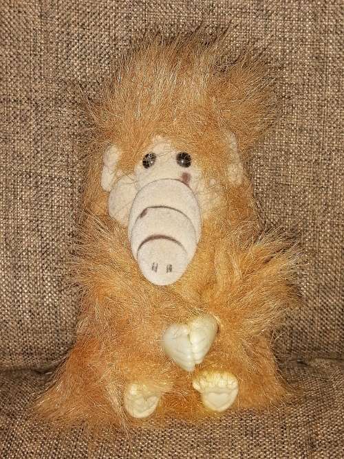 Vintage Alf Character Plush and Hard Plastic Components. 17cm Tall.