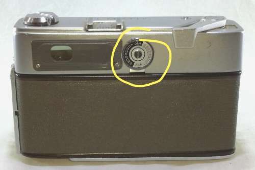 Original 1962 Model Minolta Hi - Matic Camera Read Description