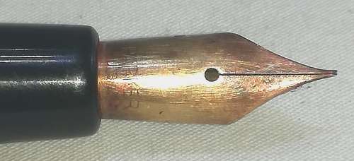 Collection of 6 Parker Pens and 1 Pencil