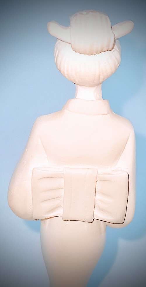 Vintage Oriental Resin Items as per Pictures