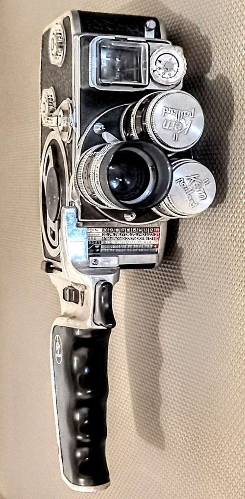 Vintage Bolex D8L 8 mm `Double Run` Film Movie Camera with Pistol Grip. In working condition