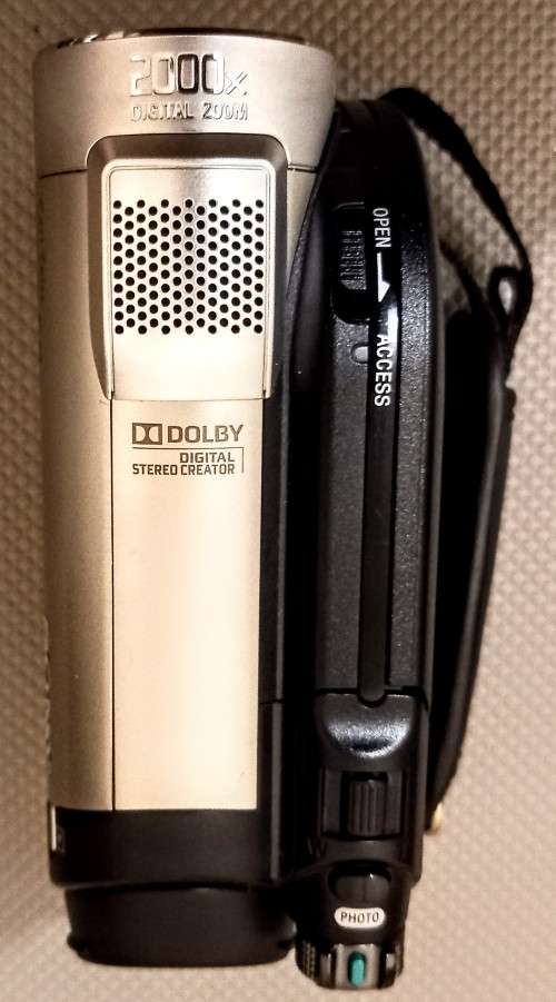 Sony DCR-DVD 650E Hybrid Handycam. Good working condition