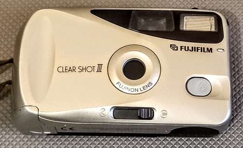Fujifilm Clear Shot III Manual 35mm Film Camera with Flash in working condition