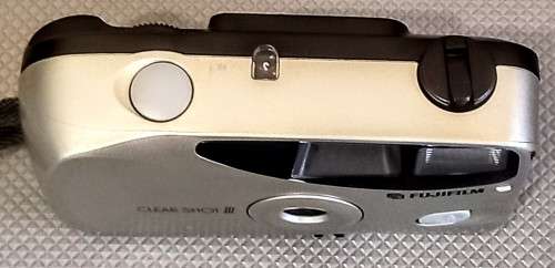 Fujifilm Clear Shot III Manual 35mm Film Camera with Flash in working condition