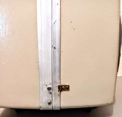 Rare Vintage Singer Sixteen 16mm Film Projector in Carry Case in Working Condition