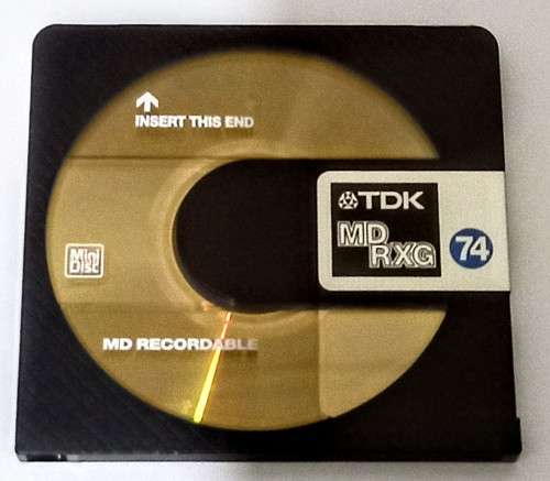 Sony Walkman Mini Disc Player / Recorder Model MZ-R70 in Working Condition