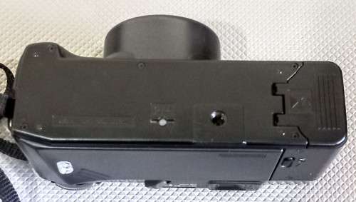 Pentax Zoom 70S AF 35mm Film Camera in Working Condition