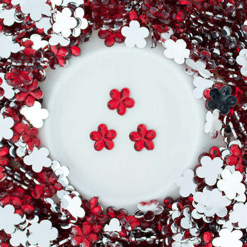 100PCS 3MM FLOWER RHINESTONES FOR NAIL ART & CRAFTS - RED