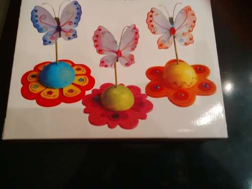 Make your own butterfly photo clip