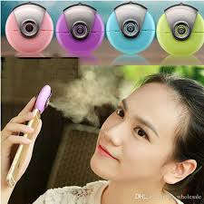 Mini mist moisturizing beauty instrument for mobile phone