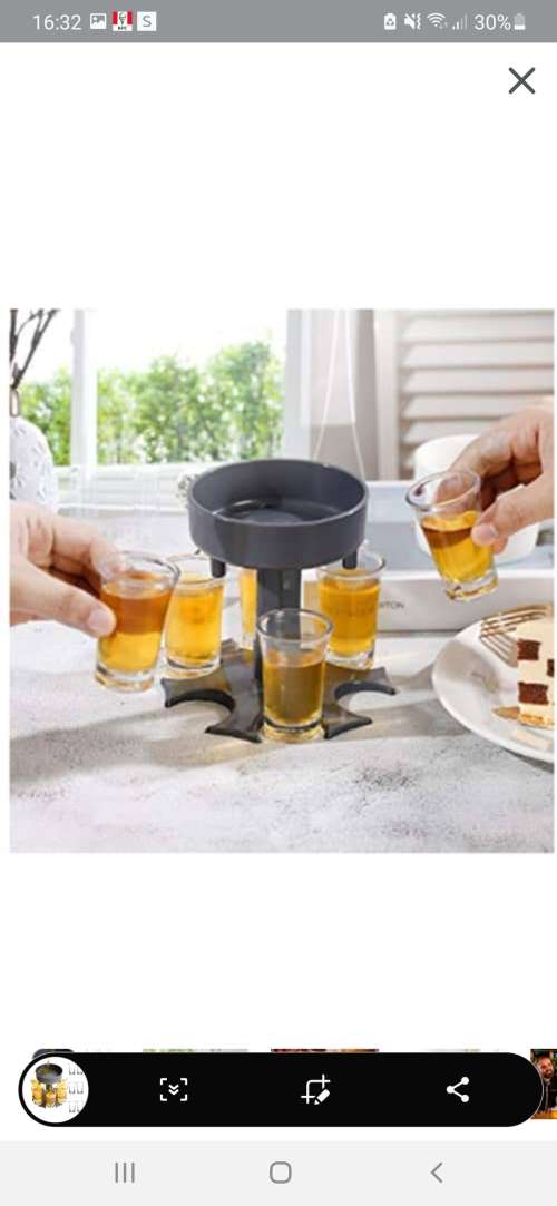 Alcohol shot dispenser with 6 glasses