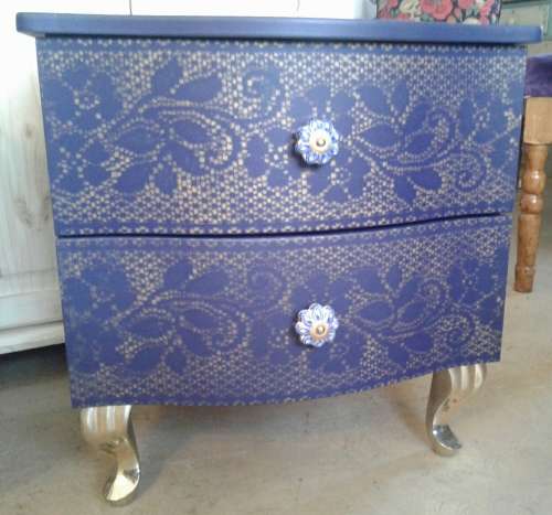 Stunning bedside table