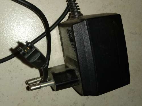 Ericsson Cell Phone Charger - Model PI-35-394EU
