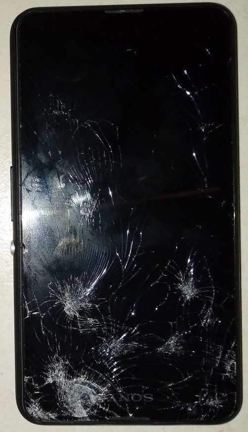 Sony E4G - D2003 ***Screen Smashed*** ***FREE SAPO Shipping!***