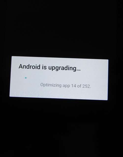 HTC One (M7) 32Gb ***Needs New Battery*** ***FREE SAPO Shipping!***