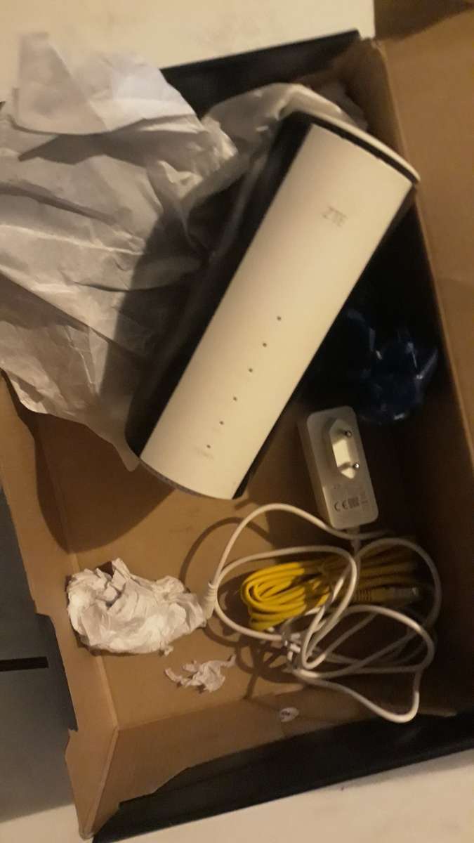 ZTE MC888 5G Indoor WiFi Router (ALL Networks)