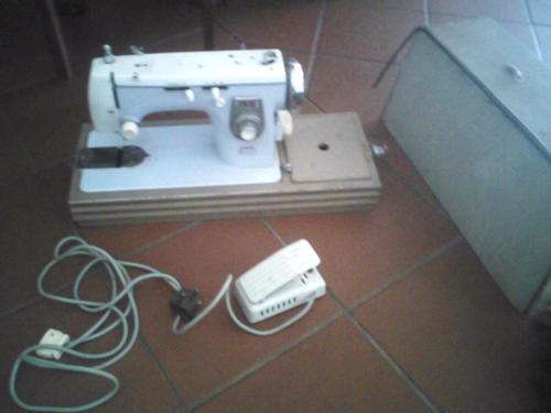 Janome 70's sewing machine