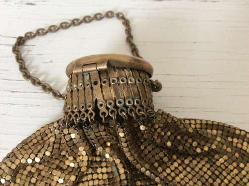 Antique Vintage Gate Top Purse  1920's Whiting & Davis Gold Mesh