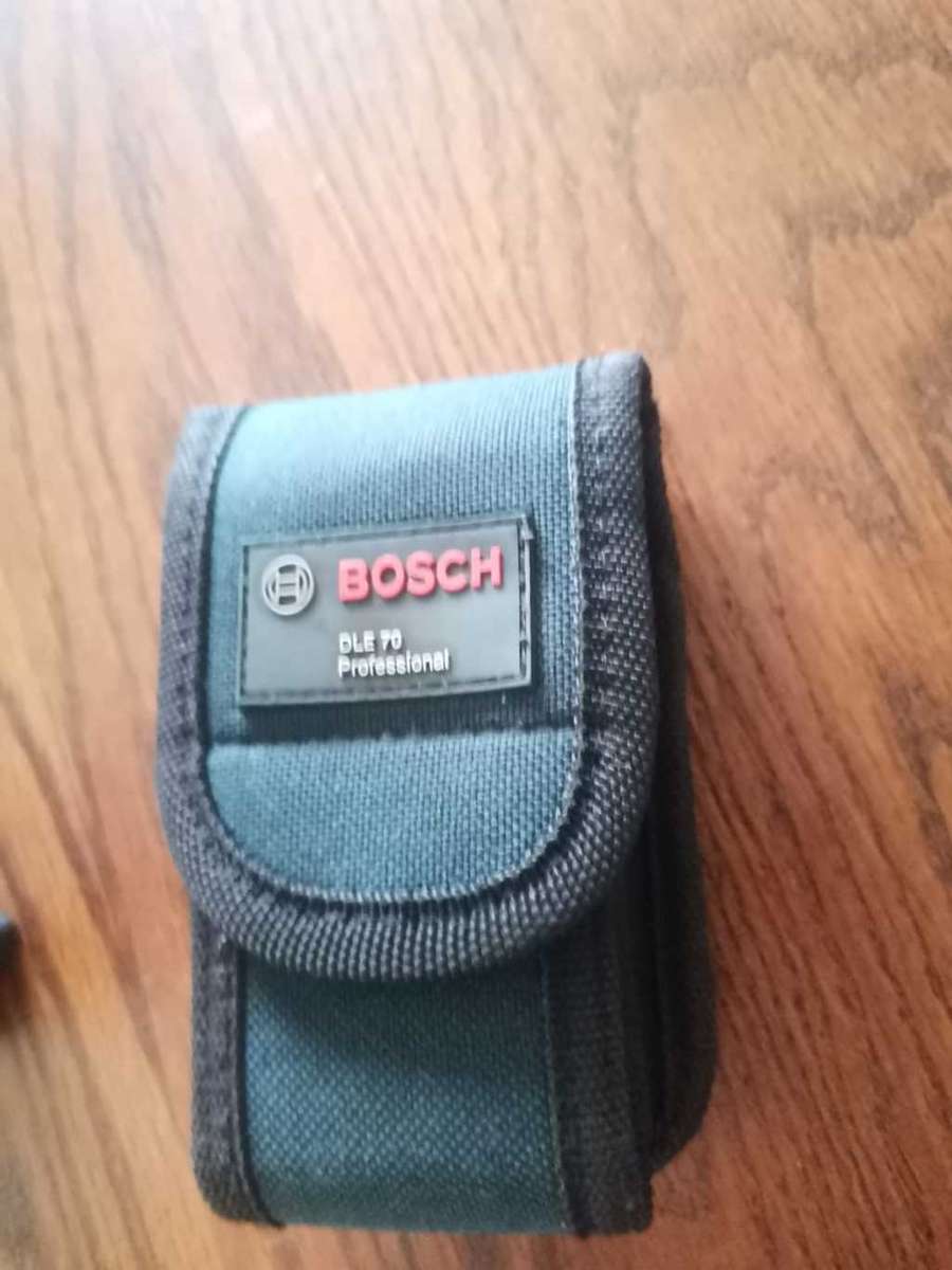 BOSCH DLE 70 Laser measure